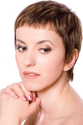 Very Boy Cut short Hairstyle for Ladies-3